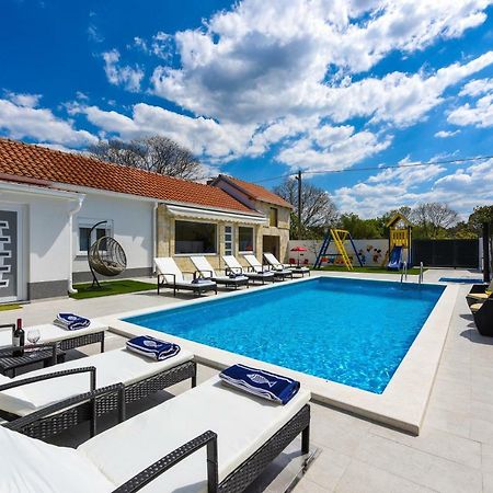 Villa Mare - With Heated Pool Zadar Eksteriør bilde