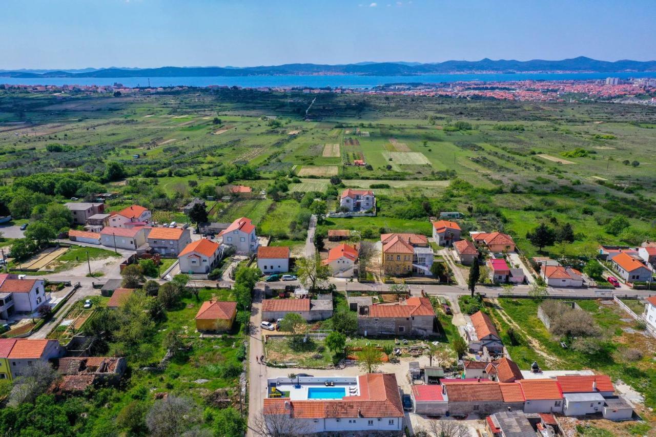 Villa Mare - With Heated Pool Zadar Eksteriør bilde